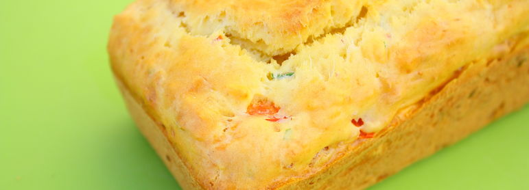 Cake surimi - idée recette facile Mysaveur