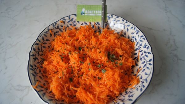 Vinaigrette pour carottes râpées : Recette de Vinaigrette pour carottes  râpées